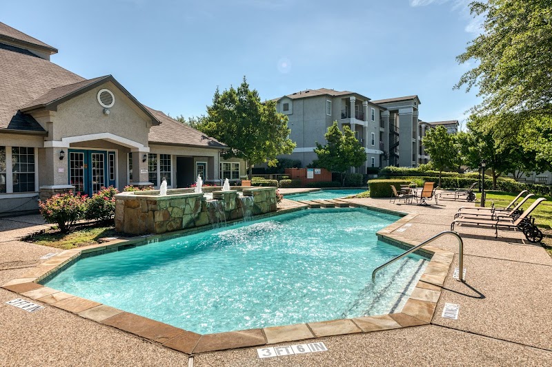 Austin Bluff Apartments