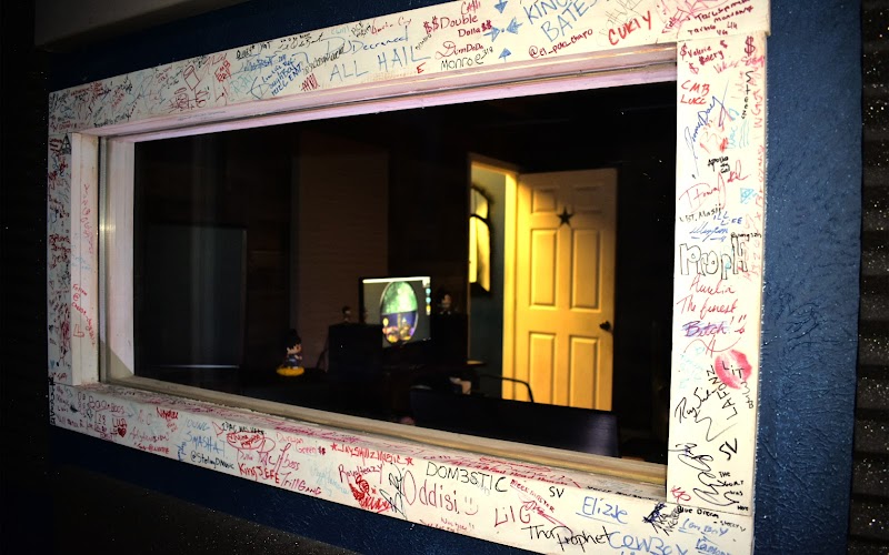 Blue N Silver Studios