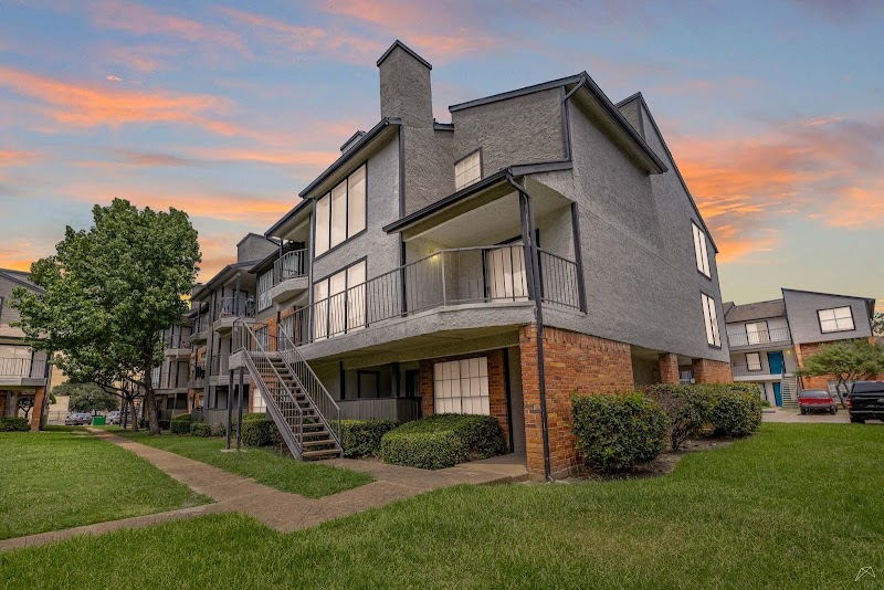 Cadence Apartments