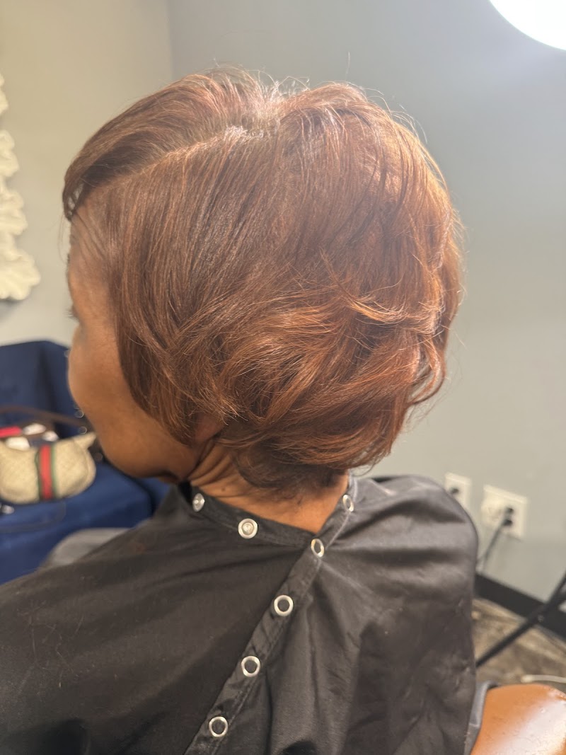 Coluccis Hair Design DBA Cousia Towns The Beauty Co.