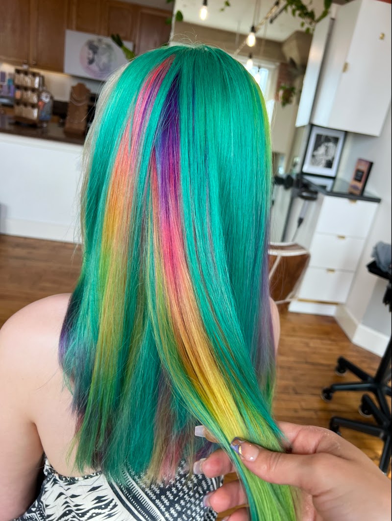 Dolls and Beaus Salon