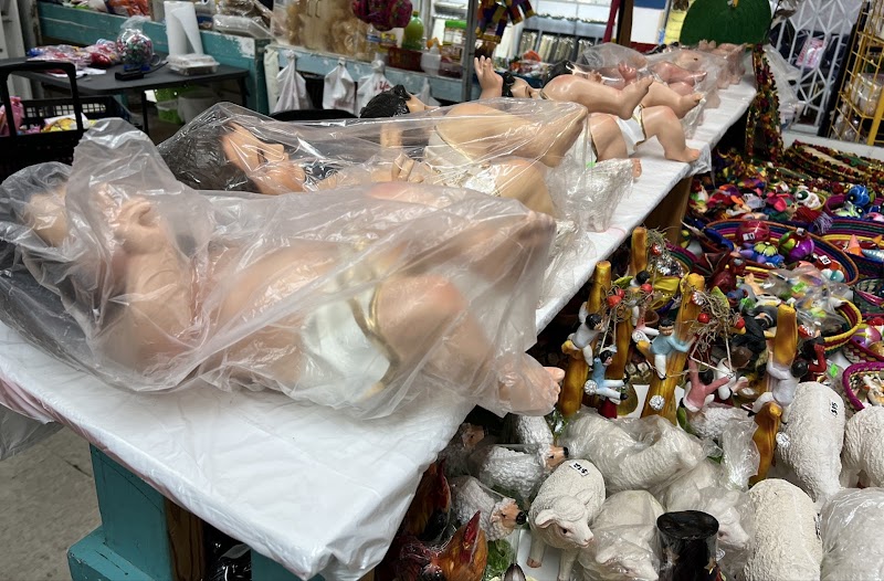 Dulceria Tres Hermanos Y Fruteria Guerrero