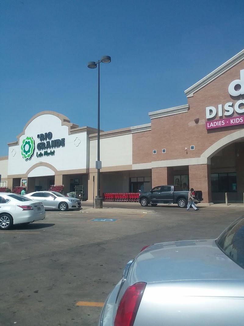 El Rio Grande Latin Market