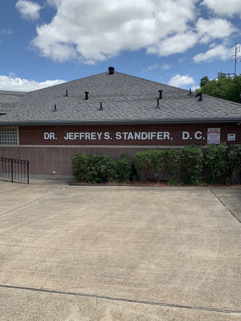 Jeffrey S. Standifer, DC