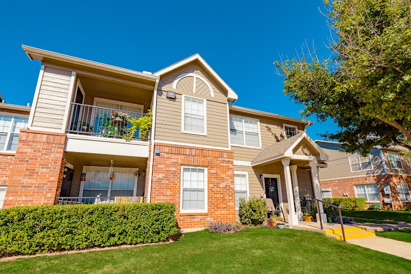 Residence at the Oaks Apartments