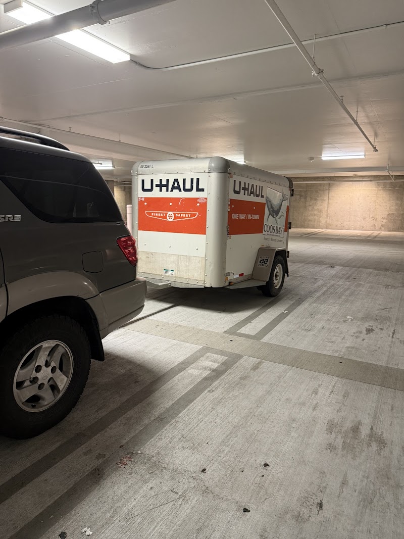 U-Haul Neighborhood Dealer