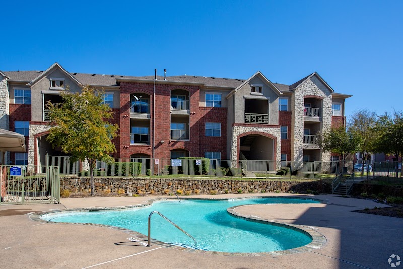 Woodridge Apartments