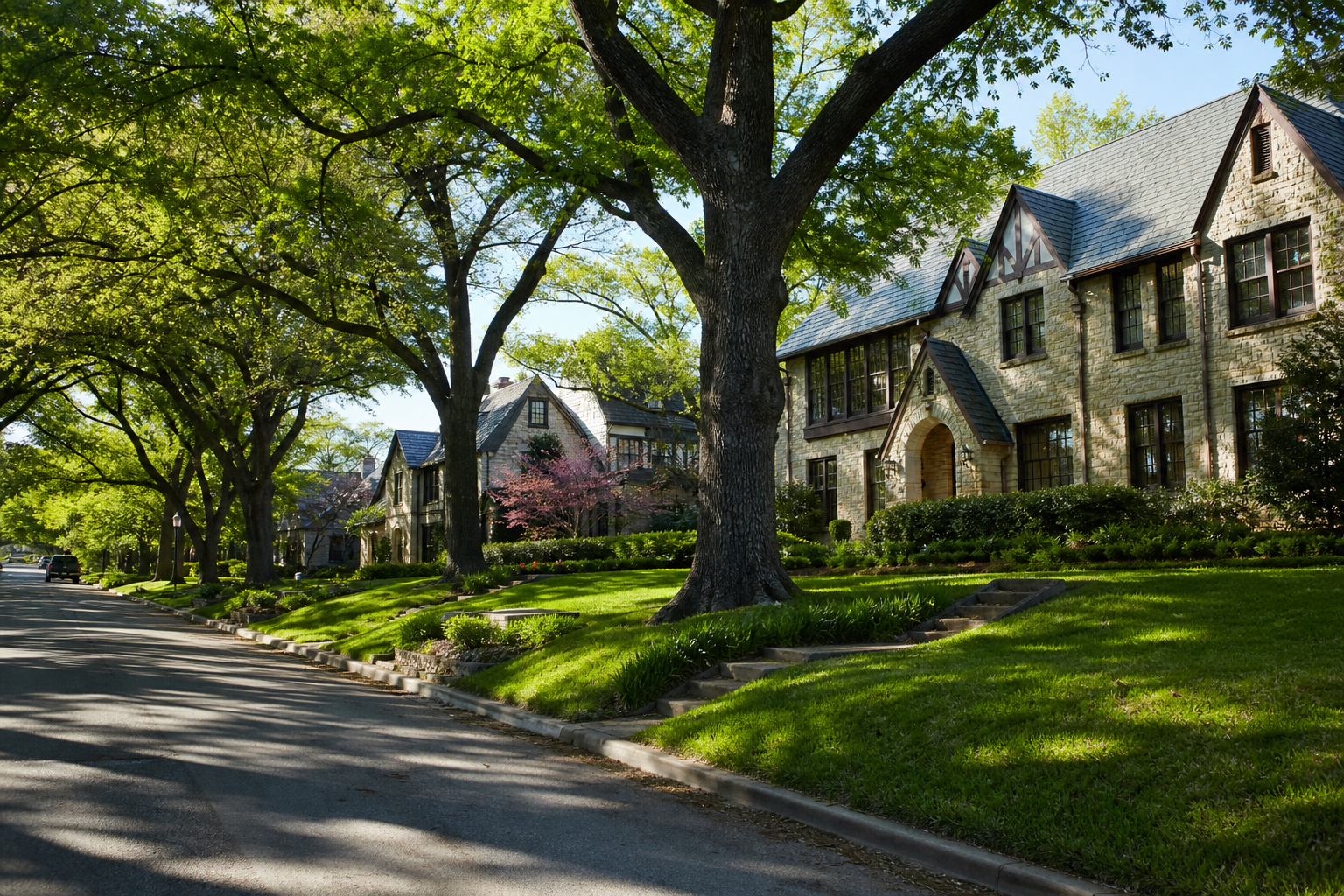 Historic Kessler Park neighborhood street in Oak Cliff Dallas